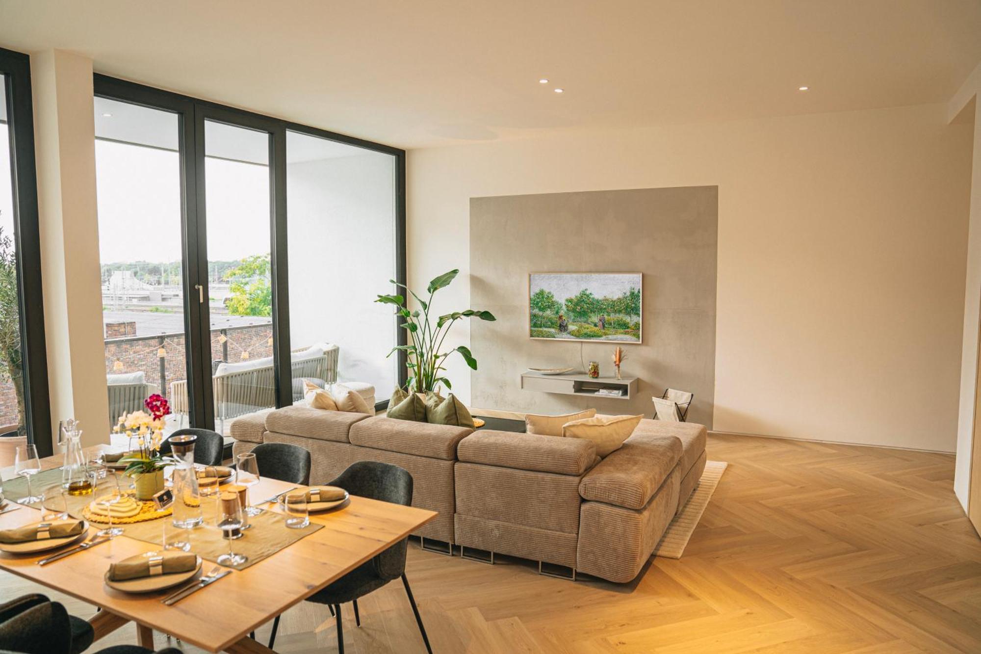 Rr - Penthouse - Luxe 105 Qm - Central - Wifi Magdeburgo Esterno foto